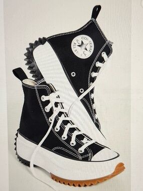 New Converse Run Star Hike Platform Sneaker - Black/White/Gum Size 10